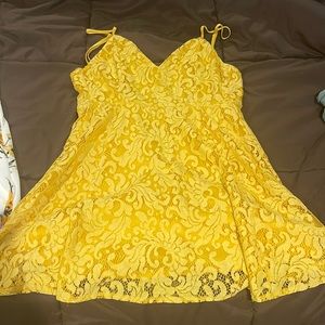 Lulus size medium summer short Lacey dress